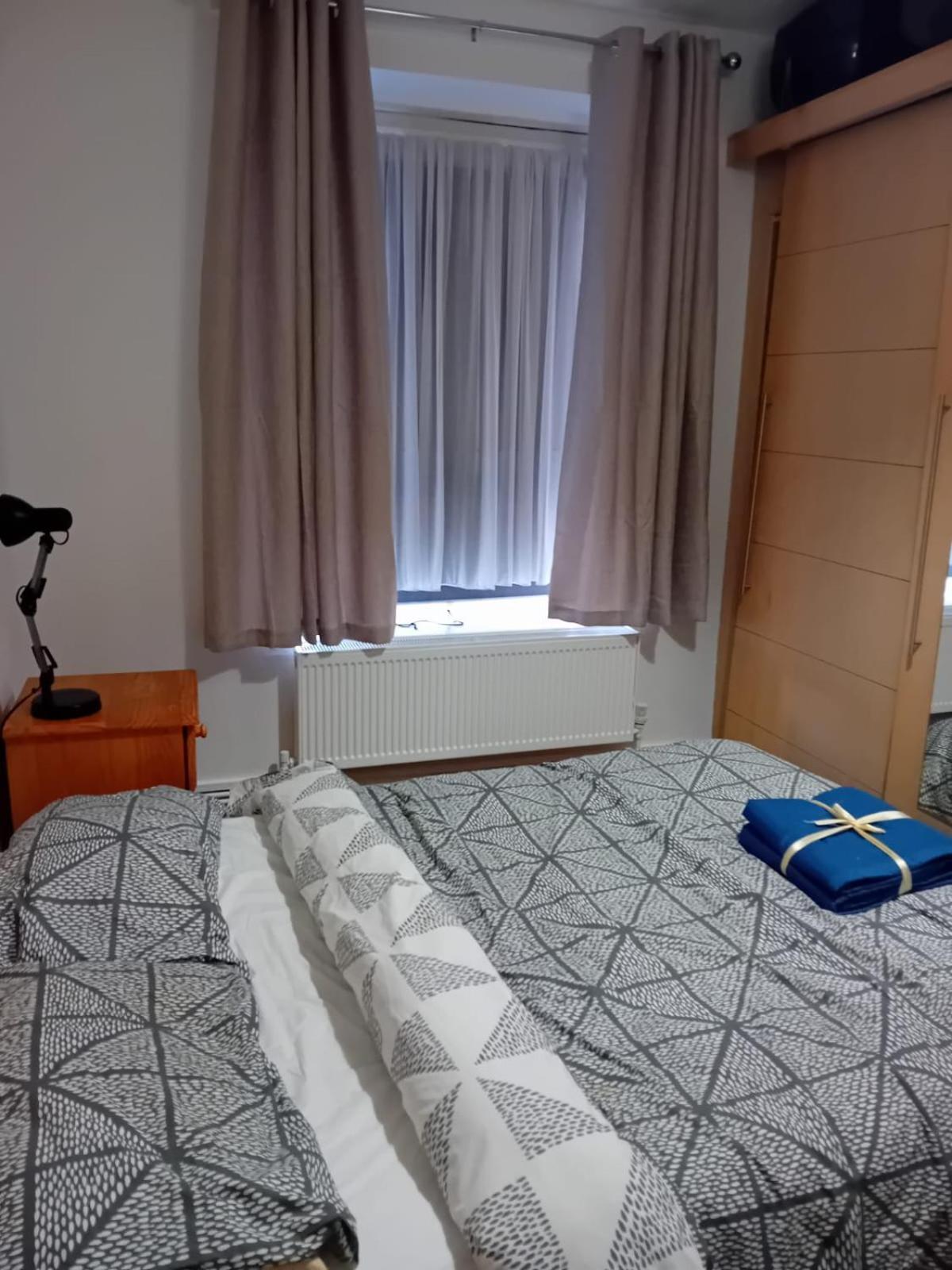Super Streatham Room Лондон Екстер'єр фото